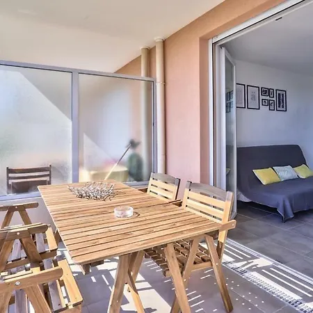 Agreable 2 Pieces De 53m2 Avec Vue Degagee Sur Mer Appartement *